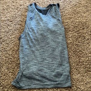 Size 6 Heathered grey Lululemon tank & bra